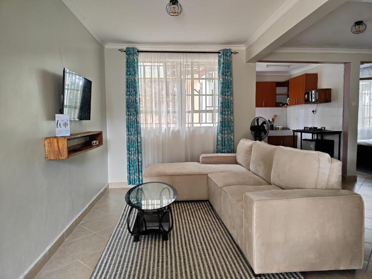 Milimani Drive Livings Apartment Kisumu Exterior photo